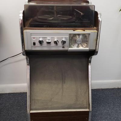 LOT 148: Morse Electrophonic Record Player Stereo with Disco Lights