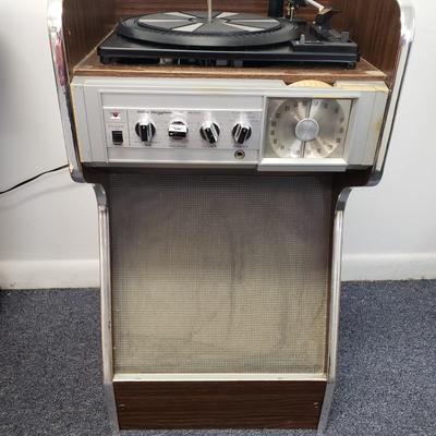 LOT 148: Morse Electrophonic Record Player Stereo with Disco Lights