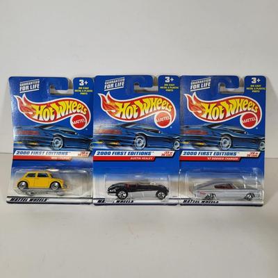 LOT 153: Seven Vintage Hot Wheels Lot Featuring First Edition Releases from 1999-2000