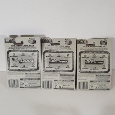 LOT 156: Eight Vintage Hot Wheels Lot Featuring Ford Bronco, School Bus and More