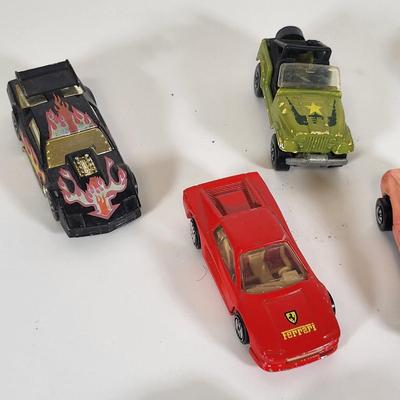 LOT 158: Lot of Twelve Assorted Vintage Hot Wheels
