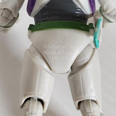 LOT 161: Eight Disney Toy Action Figures Including Characters from Star Wars and Buzz Lightyear