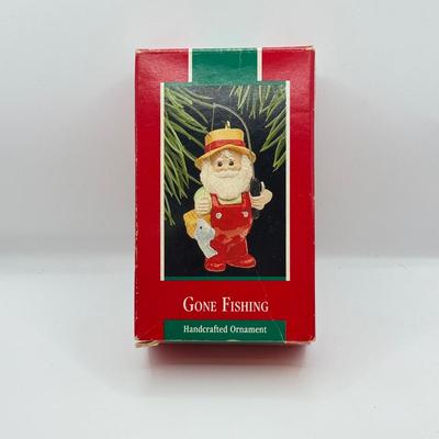 LOT 177: Hallmark Keepsake Ornaments in Boxes: Bowling Monkey, Baseball & Fishing Santas & Turtle All Star