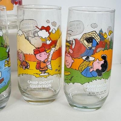 LOT 180: Collectible Glasses: Camp Snoopy, Strawberry Short Cake & Pizza Hut Care Bears: Grumpy & Tenderheart