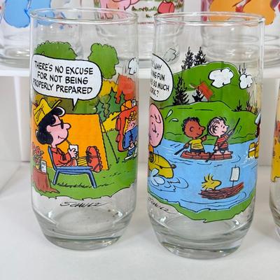 LOT 180: Collectible Glasses: Camp Snoopy, Strawberry Short Cake & Pizza Hut Care Bears: Grumpy & Tenderheart