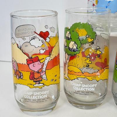 LOT 180: Collectible Glasses: Camp Snoopy, Strawberry Short Cake & Pizza Hut Care Bears: Grumpy & Tenderheart