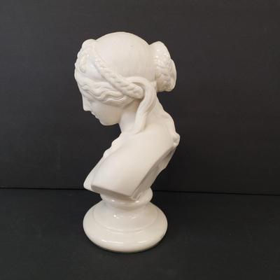 LOT 183: Belleek Ireland Porcelain Bust of Sorrow
