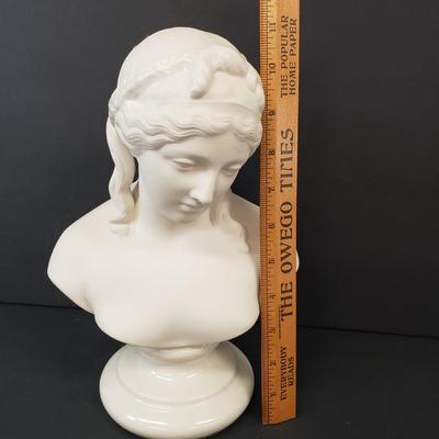 LOT 183: Belleek Ireland Porcelain Bust of Sorrow