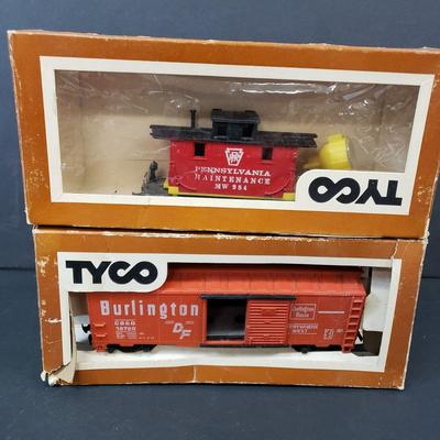 LOT 189: Vintage Tyco Trains & Tracks; Some Original Boxes, Some Need Repair