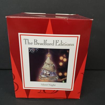LOT 190: Assorted Hallmark Christmas Ornaments & More