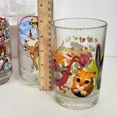 LOT 201: Collectible Glasses: Bud Nascar, Norman Rockwell, Niagara Falls, Shrek the Third & The Great Muppet Caper