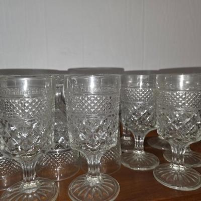 Glass set