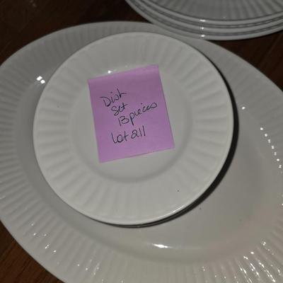 White dish set
