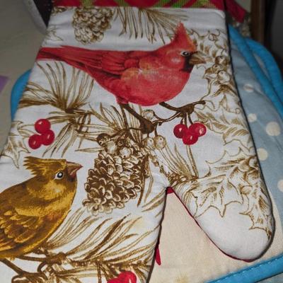 Holiday pot holders