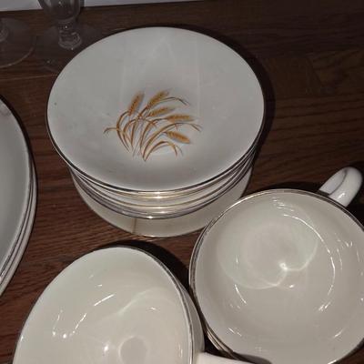 Dish set
