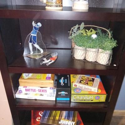 Collectibles in pics & shelf