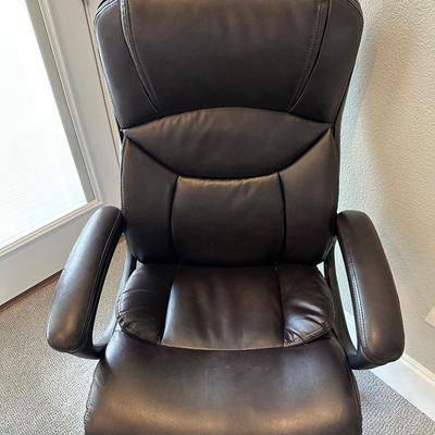 Adjustable Height Rolling Office Chair