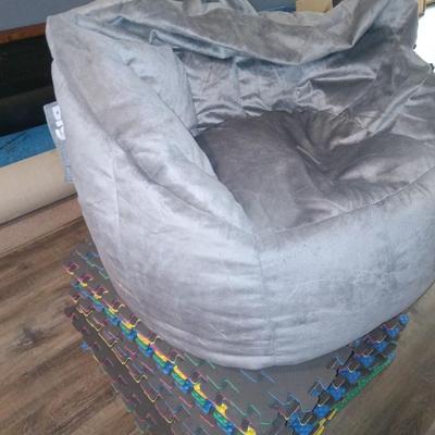 Exercise foam matts and small beanbag