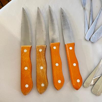 JA Henckels Chef Knives, Wood Block & 6-Person Flatware Set (K-SS)