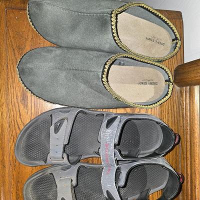 Mens shoes