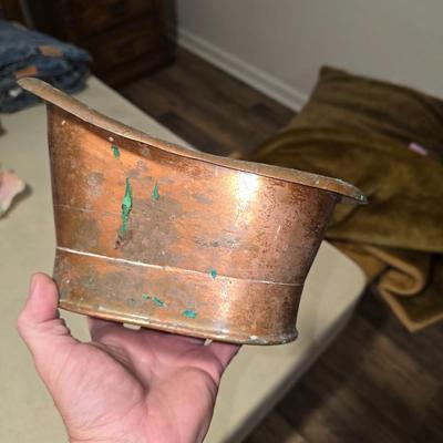 Copper tib for soap