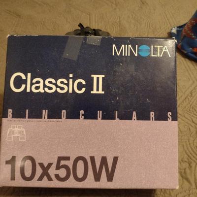 Minolta Classic II Binoculars 10x50W
