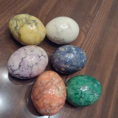 Polished Stone 'Eggs'- Six Pieces