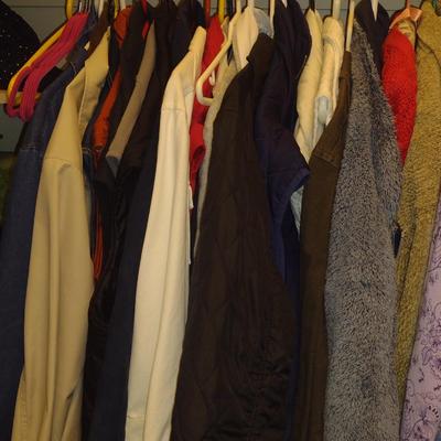 Collection of Women's Clothing and Shoes- Assorted Makers Alfred Dunner, Liz Claiborne, etc.- Size Approx 14-XL, Shoe Size 6