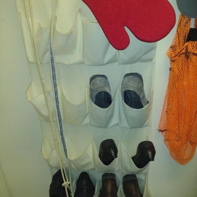 Collection of Women's Clothing and Shoes- Assorted Makers Alfred Dunner, Liz Claiborne, etc.- Size Approx 14-XL, Shoe Size 6