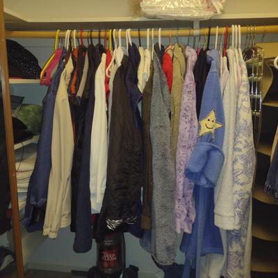 Collection of Women's Clothing and Shoes- Assorted Makers Alfred Dunner, Liz Claiborne, etc.- Size Approx 14-XL, Shoe Size 6