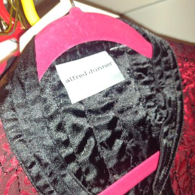 Collection of Women's Clothing and Shoes- Assorted Makers Alfred Dunner, Liz Claiborne, etc.- Size Approx 14-XL, Shoe Size 6
