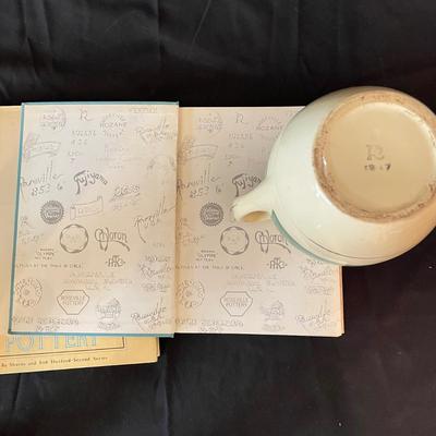 Roseville Pottery & Books (KC-SS)