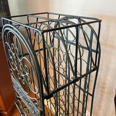 Standing Wrought Iron Wine Rack (LR-SS)
