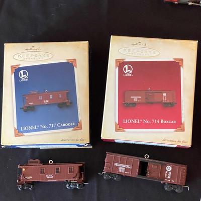 20 Lionel Hallmark Keepsake Ornaments (KC-SS)