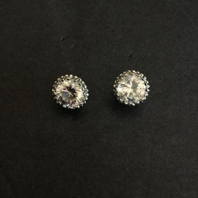 Beautiful large silver tone, crystal round studded earrings very nice very beautiful