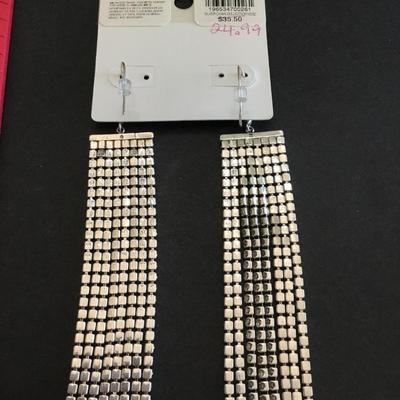 Gorgeous, very nice Chicos rhinestone silver tone, dangling statement earrings very elegant beautiful
