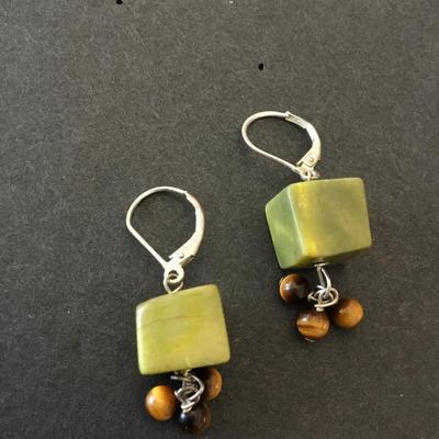 Cool vintage, green stone and tigers eye square dangle earrings