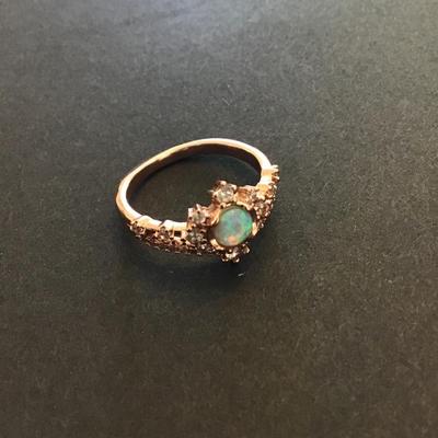 Marked FJ very nice rose gold tone opal type stone fashion ring