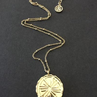 My Lilly gold drop necklace