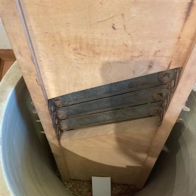 Red Wing 8 crock & Sauerkraut shredder