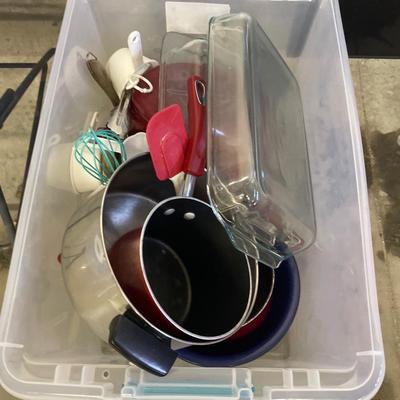 Tote of kitchen items