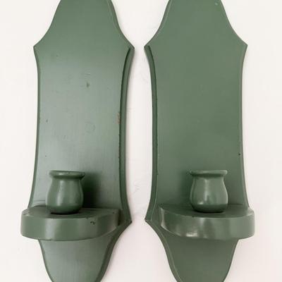 Sale Photo Thumbnail #115: Set of 2 wood wall sconces/candle holders. Green siege