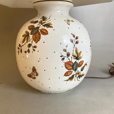 L728 Asian Ceramic Jar Table Lamp