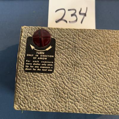 Vintage Hollywood Single Uses Box Camera