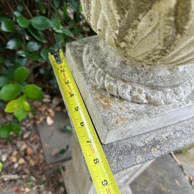Concrete Garden Pedestal with Decorative Fruit Basket Urn
