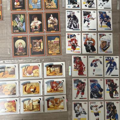 Walt Disney boxing hockey collectible cards