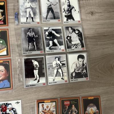 Walt Disney boxing hockey collectible cards
