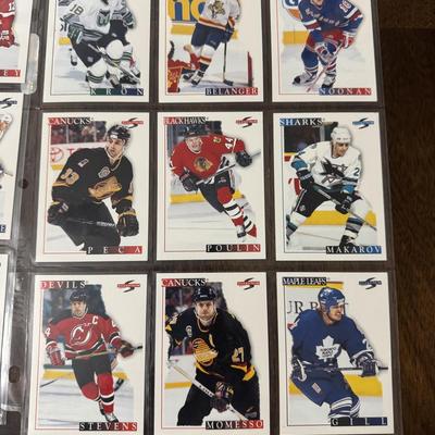 Autographed Avalanche picture with hockey cards