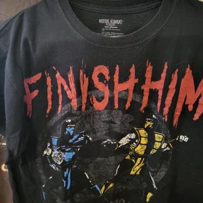 4 T. Shirts Med - XXL