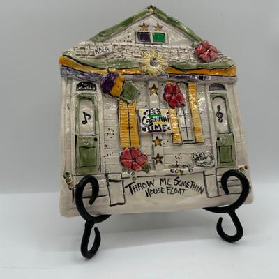 Ceramic House Float “Throw Me Somethin” by Jenise